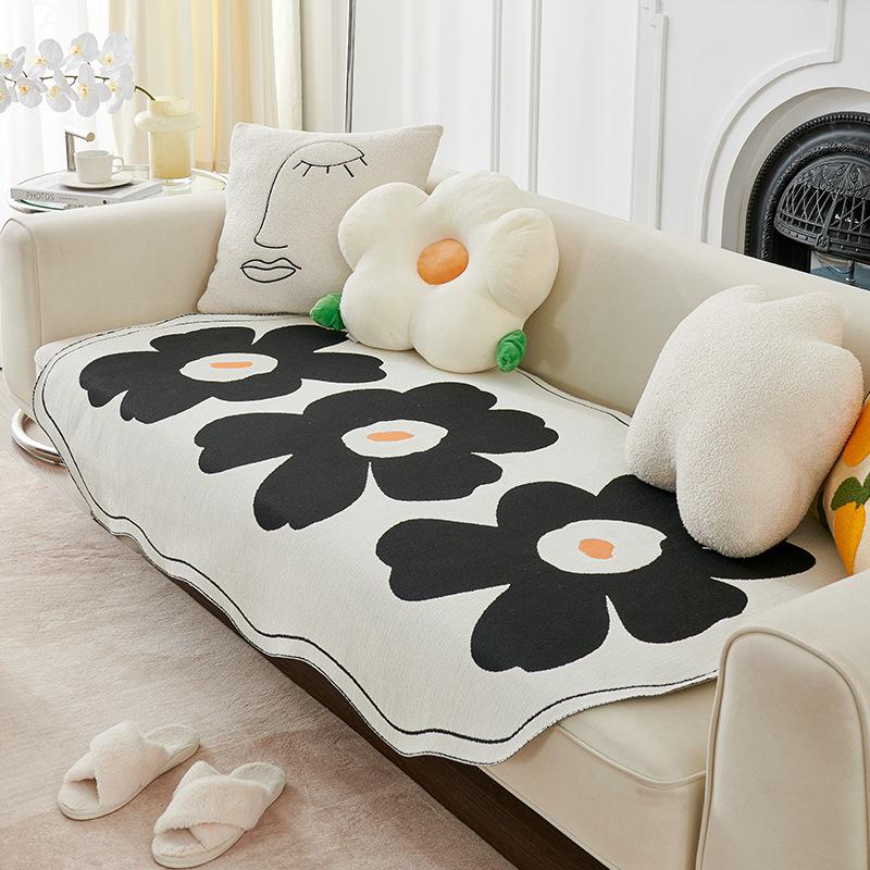 

Chenille Special-Shaped Sofa Cushion Non-Slip Mat Universal Four Seasons Cover for Leather Sofa Backrest Towel 70*70cm