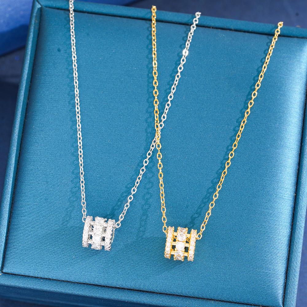 Korean Style Zircon-Studded Luxury Slim Waist Necklace with Fresh Design Clavicle Chain