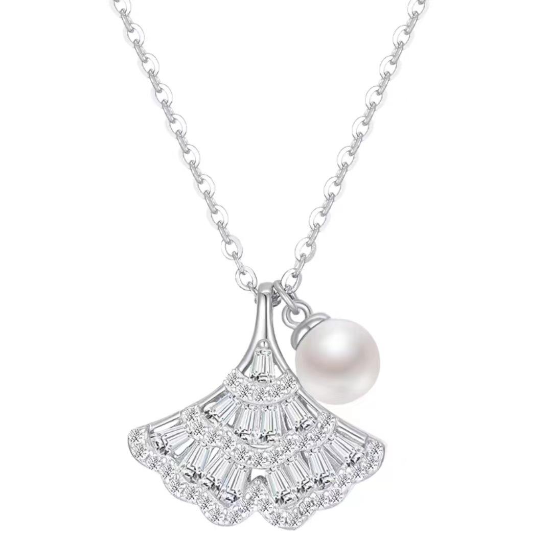 S925 Sterling Silver Ginkgo Leaf Pearl Pendant Necklace - Elegant Summer Jewelry for Women 925 Silver