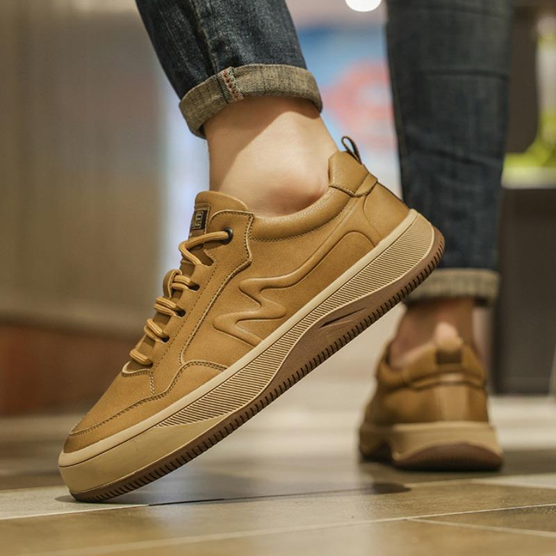 Fashion Autumn Winter Leather Platform Board Shoes for Men Designer Soft-soled Man Casual Sneakers Fashion Sports Zapatillas Hombre