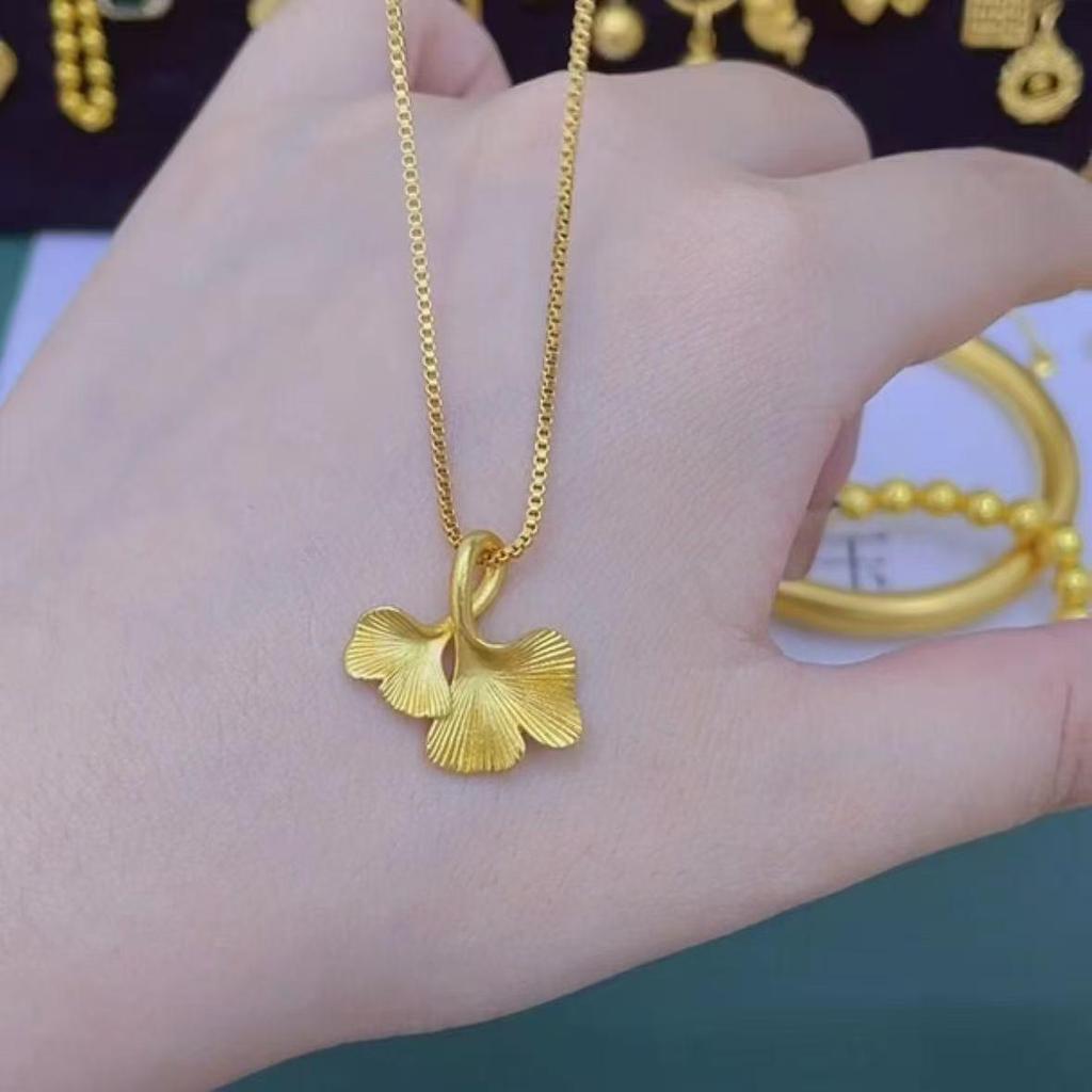 Gold Double Ginkgo Leaf Necklace: Stylish Light Luxury Pendant for Women