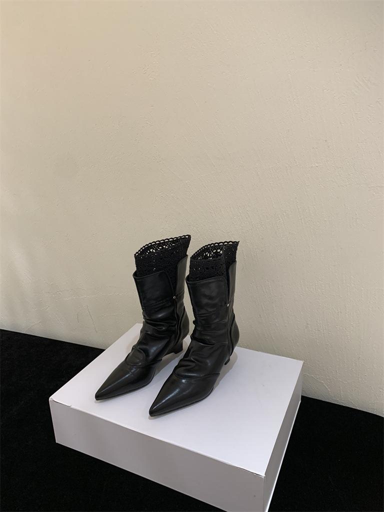 French retro suede thick heel short tube thin boots women's 2025 autumn and winter new fashionable versatile pleated stacked short boots