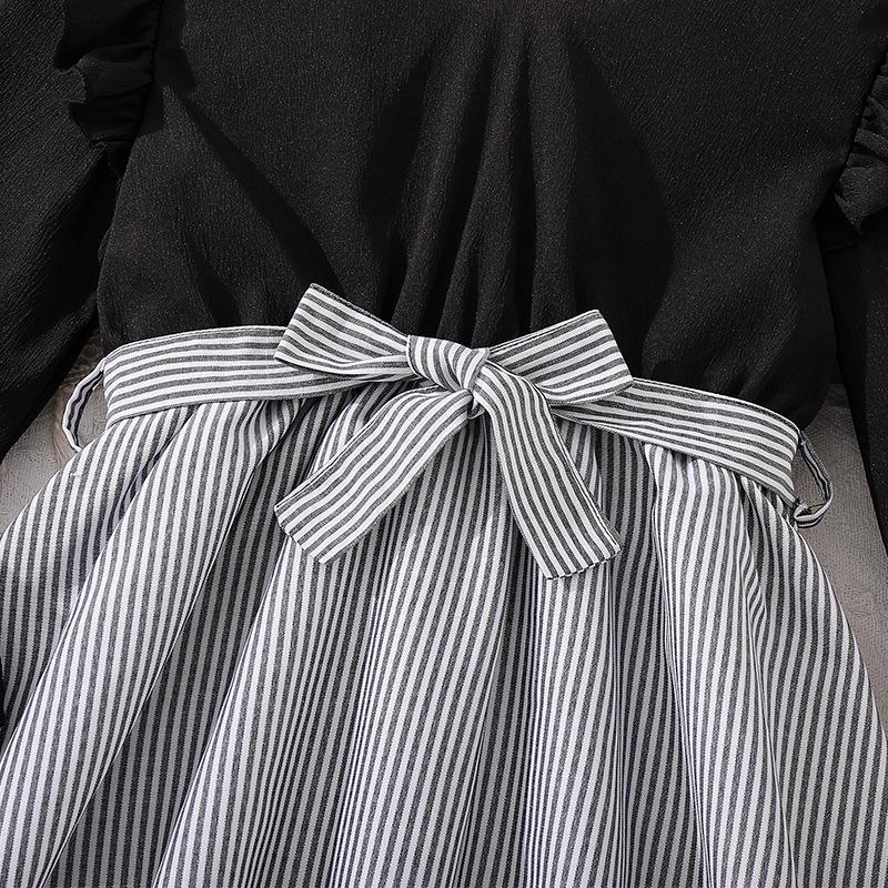 Mädchenkleid Kinderbekleidung Herbst Neuer Stil V-Ausschnitt Spitze Langarm Patchwork Gestreiftes Prinzessinnenkleid