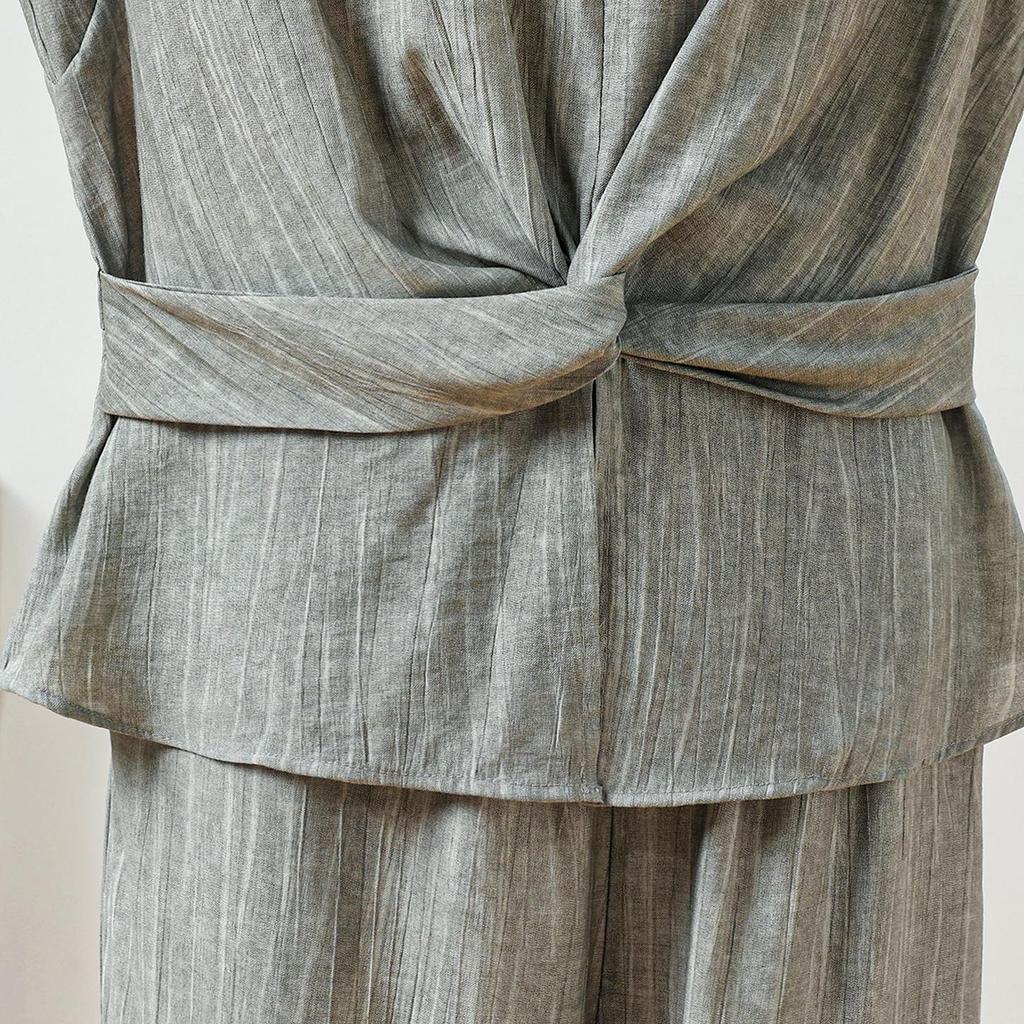 2026 Summer Slimming Two-Piece Set: Waist-Cinching Top & High-Waisted Wide-Leg Pants