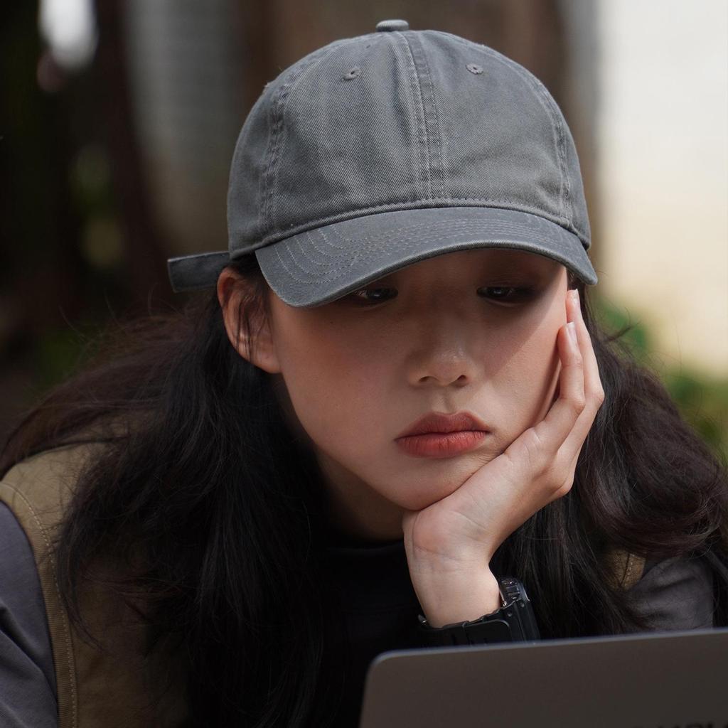 Zhonghao New Style Leichte Entenschnabelkappe: Japanische & Koreanische Softtop, Großer Kopf, Einfarbige Baseballkappe für Männer