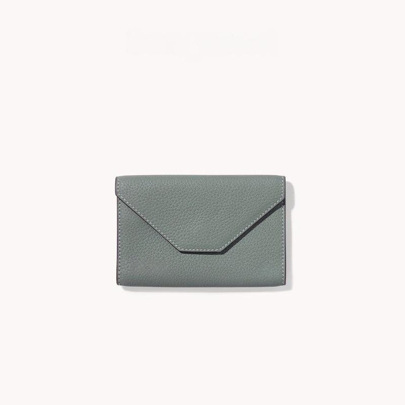 

Ретро кулон-холдер для карт и паспорта: Многофункциональный аксессуар для сумки и хранение красных конвертов