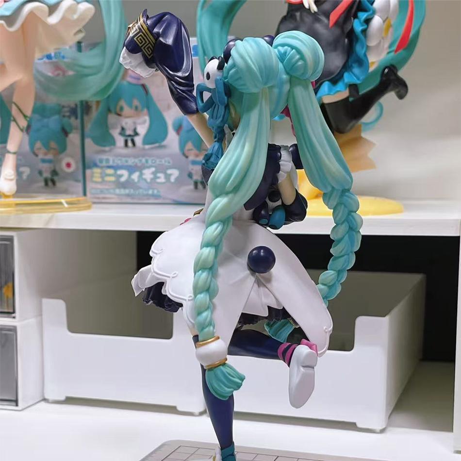Anime18CM Hatsune Miku Figure with National Style Fashion Panda Design ModernChina PVC Action Model Toy for Collection And Gift
