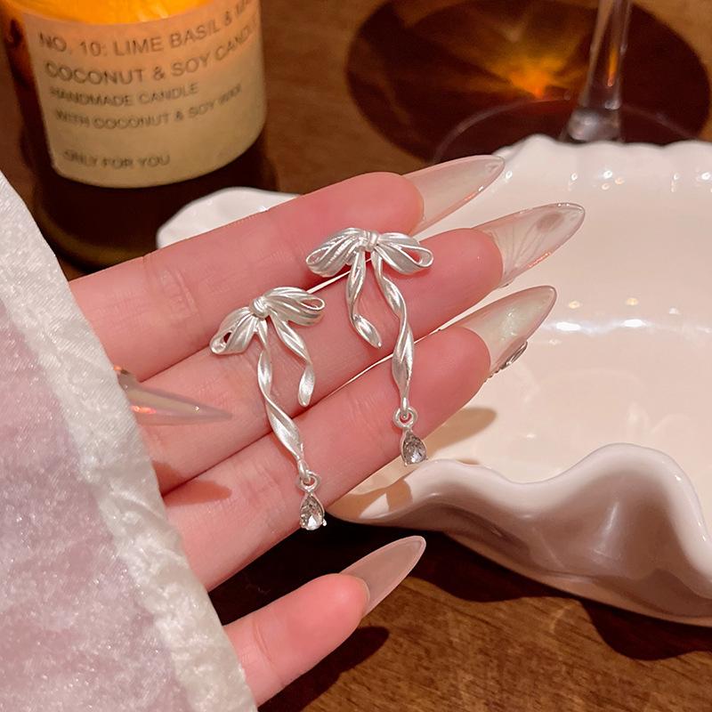 Long Fringed Zircon Earrings Light Luxury Niche Versatile Temperament Bow Stud Earrings