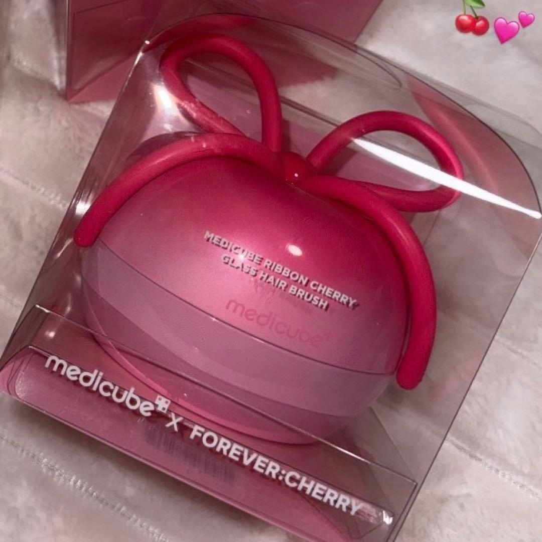 medicube x FOREVERCHERRY Расческа для волос Лента Вишнево-розовая Распутывающая Популярная