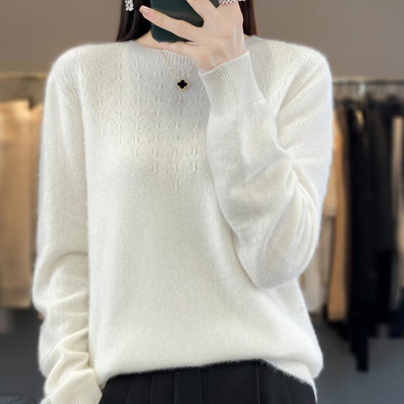 First-line Ready-to-wear Hollow Round-neck Cardigan for Women's Autumn and Winter Fashion Versatile Cashmere Base Shirt Top