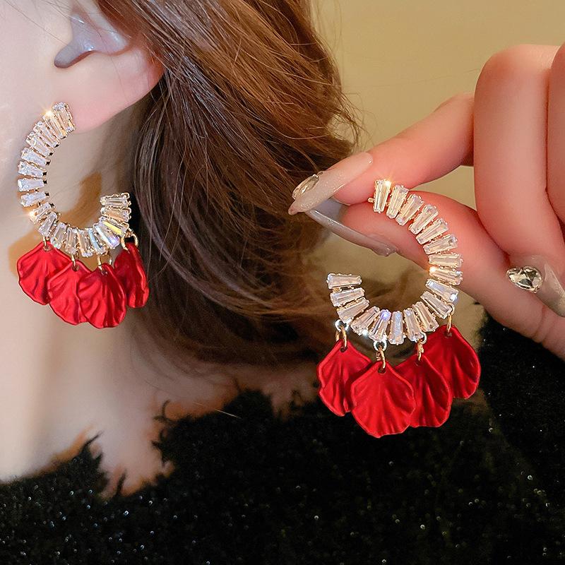 French Burgundy Love Petal Fringed Earrings Niche Fashion Trendy Stud Earrings Earrings Women