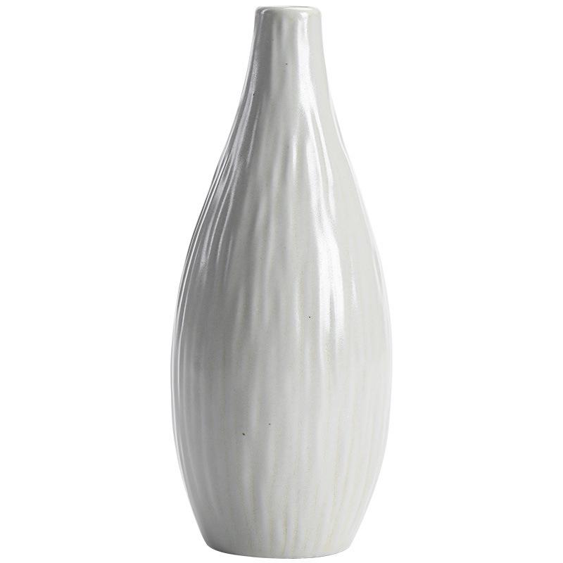 Chinese Retro Ceramic Small Vase - Stylish Decorative Vase for Dry or Hydroponic Flowers