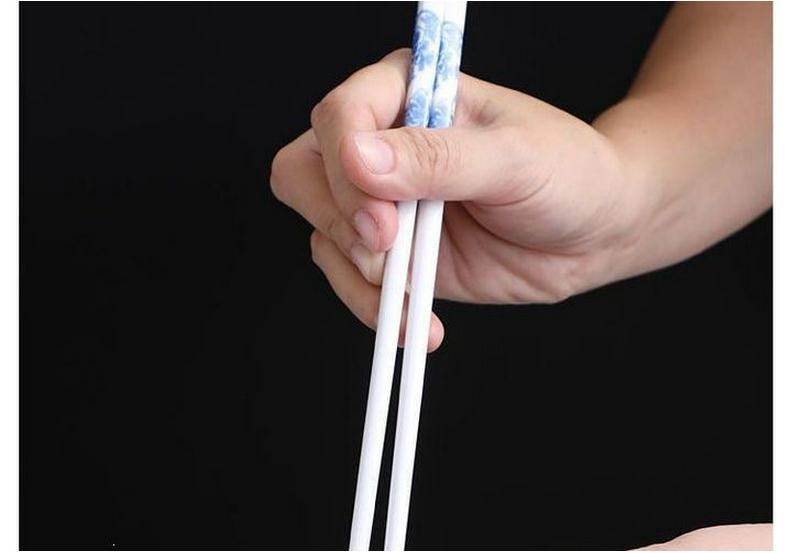 Premium Mold-Proof, Anti-Slip, High-Temp Resistant Bone China Ceramic Chopsticks