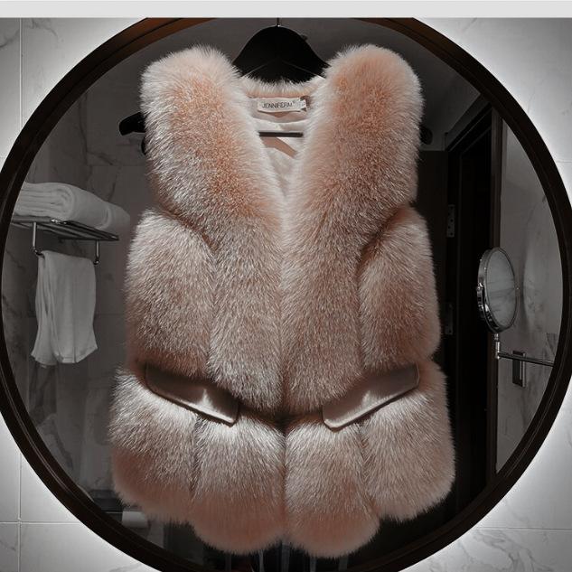 Europe, America, winter new young fur vest women's short fur integrated imitation fox fur vest