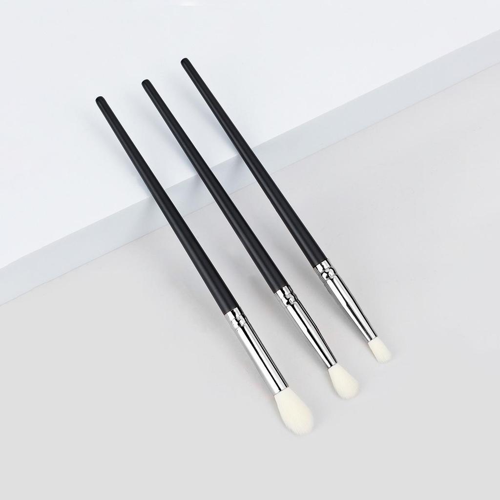 3-Pack Imitation Wool Eyeshadow & Contour Brush Set: Soft Bristles for Blending and Nose Contour