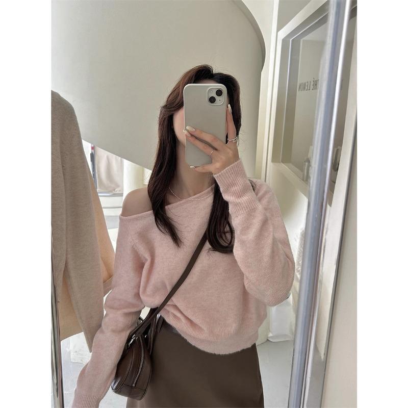 Premium one-word collar off-shoulder knitted sweater women's spring versatile long-sleeved top fashionable bottoming shirt