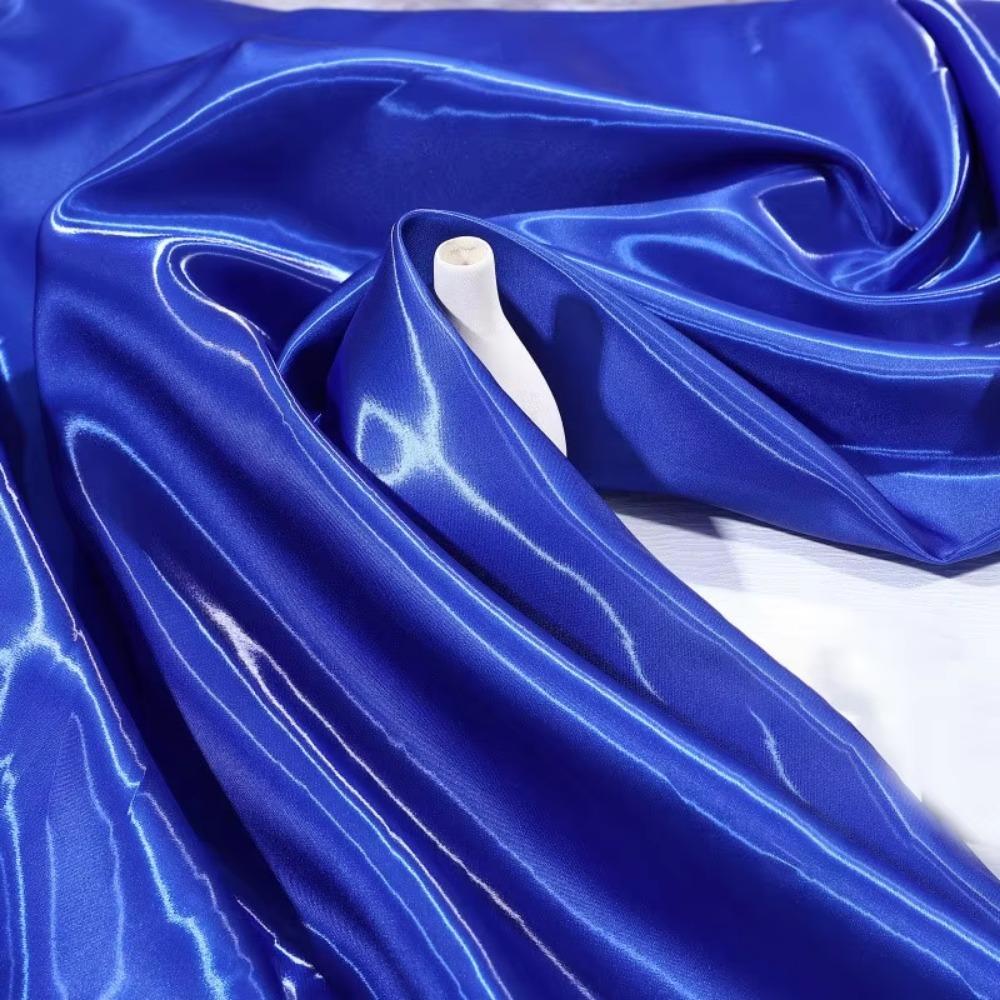 Polyester Liquid Water Satin Fabric Thickened Natural Reflective Clothing Fabric Crystal Silk Satin Wedding Dress Decorative