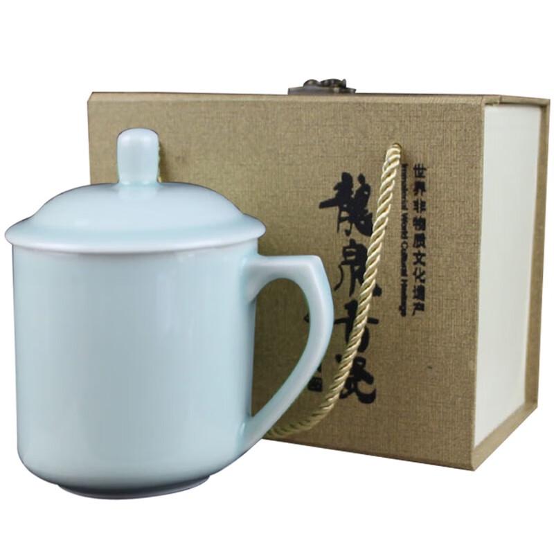 Celadon Ceramic Tea Cup with Lid