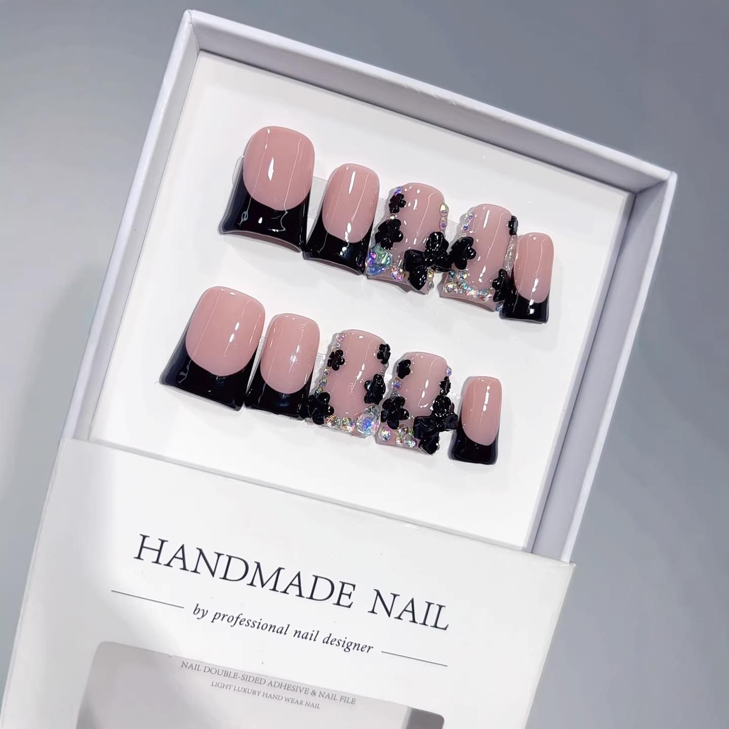 

Duck Bill Wearing Nail Piece Advanced Sense Black French Small Diamond Flash Bow Nail Patch Pure Handmade XS