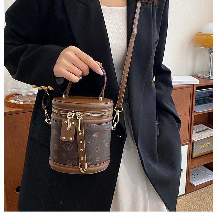 Premium Bag Women's Spring and Summer 2025 New Versatile Fashion Messenger Bag Casual Mini Bucket Bag