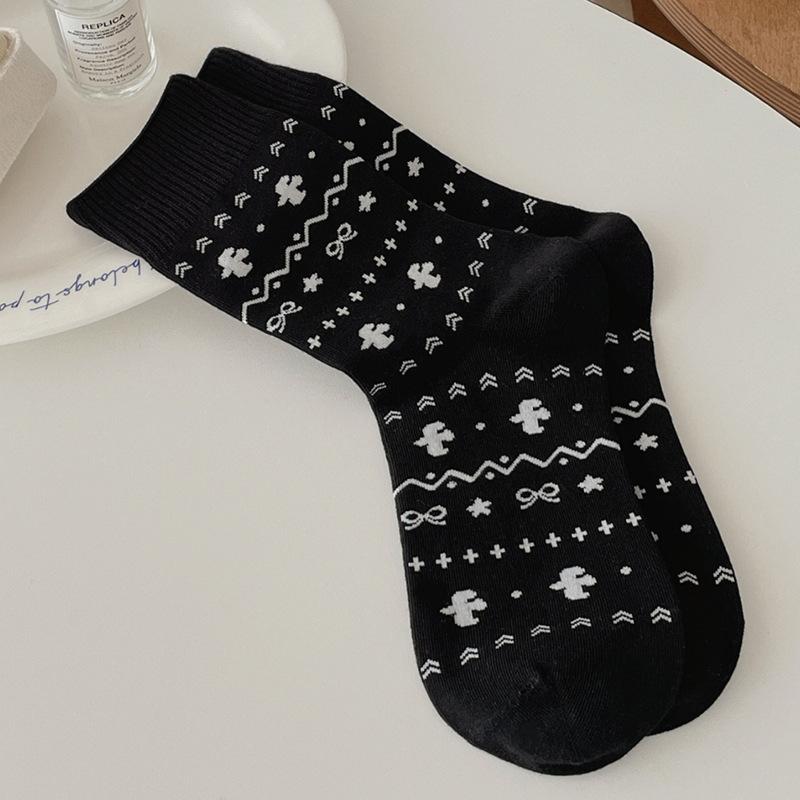 Cartoon Puppy Embroidery Cute Socks Women Autumn and Winter Middle Tube Socks Korean Striped Cotton Knitted Elastic Long Socks