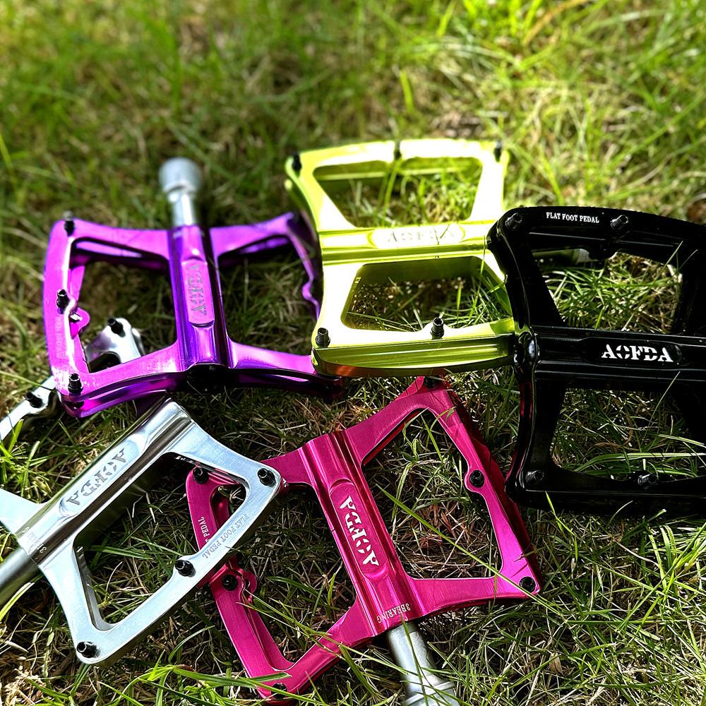Bicycle Pedals CNC Colorful Aluminum Alloy Ball Bearing Mountain Bike Off-road Accessories