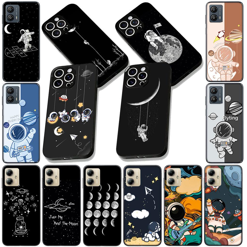 Cover for Samsung Galaxy A05 A06 A14 A50 A51 A52 A12 A13 A17 A70 A07 A25 A26 A56 A23 M53 Case Creative Design Art Astronaut Moon
