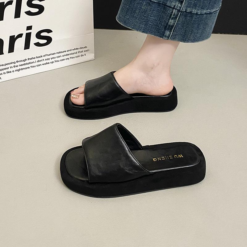 

Women s cool slippers women s summer new square head simple thick bottom temperament outer wear street shooting one-word drag 40 чёрный