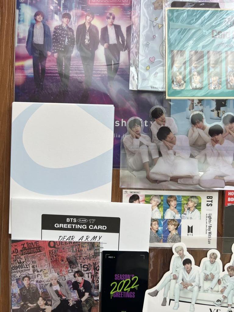 [USED] BTS trading cards bulk sale