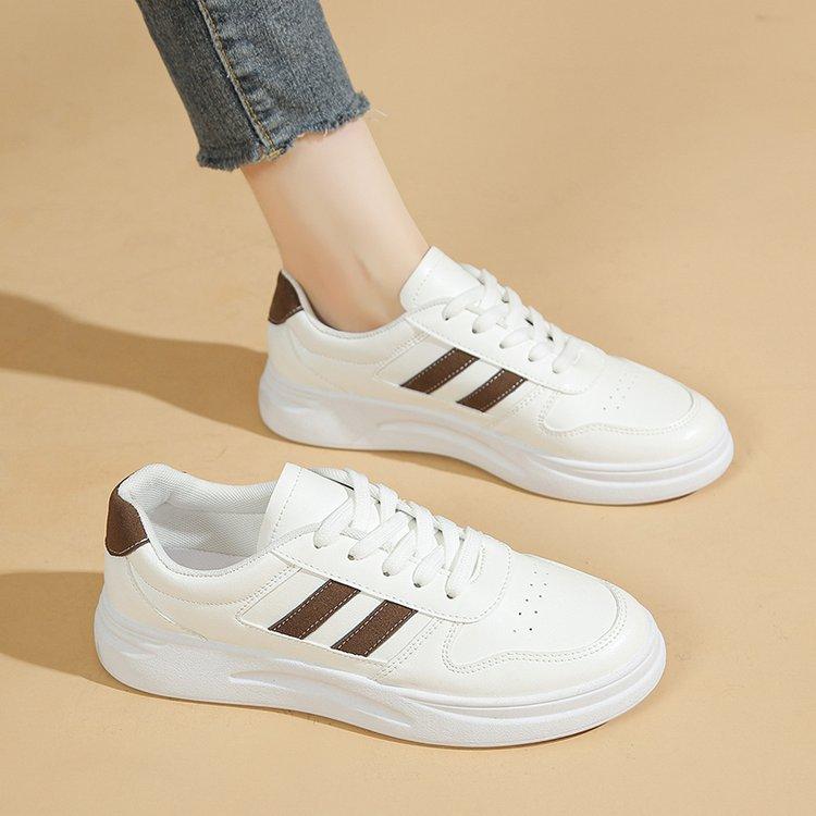 

Маленькие белые туфли новые на толстой подошве увеличивающие рост низкие повседневные спортивные туфли с круглым носком на шнуровке студенческие кеды женские 40 коричневый