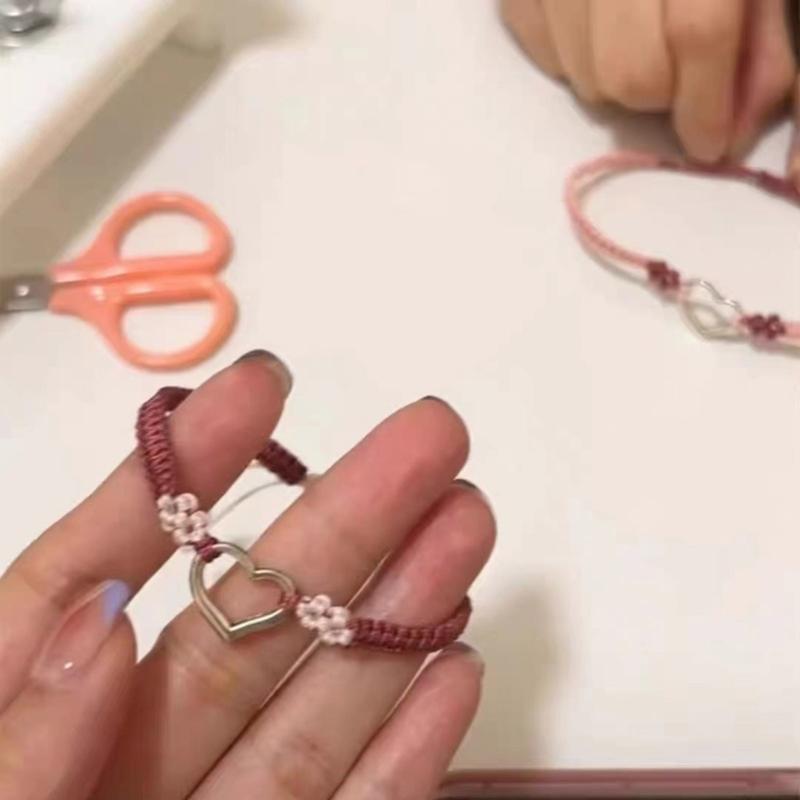 Practical Fashion Love Hear Woven Bracelet for Women Hollow Heart Designs Elegant Styles Best Friend Gifts Jewelry