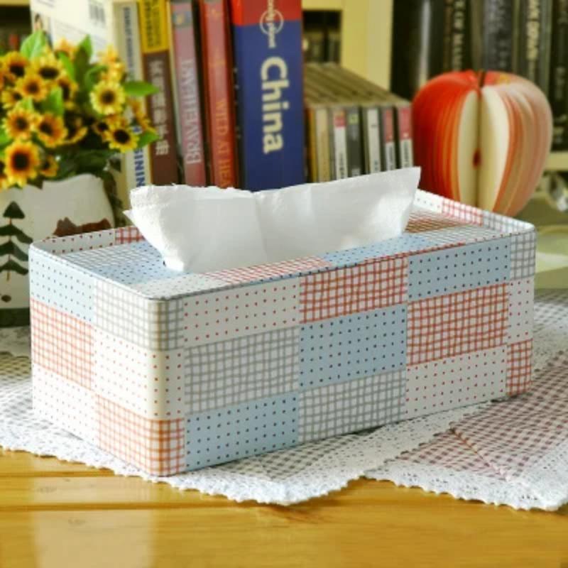 NEUE Hochwertige Taschentuchbox im ländlichen Stil mit Rosenmuster, Schreibtischdekoration aus Eisen