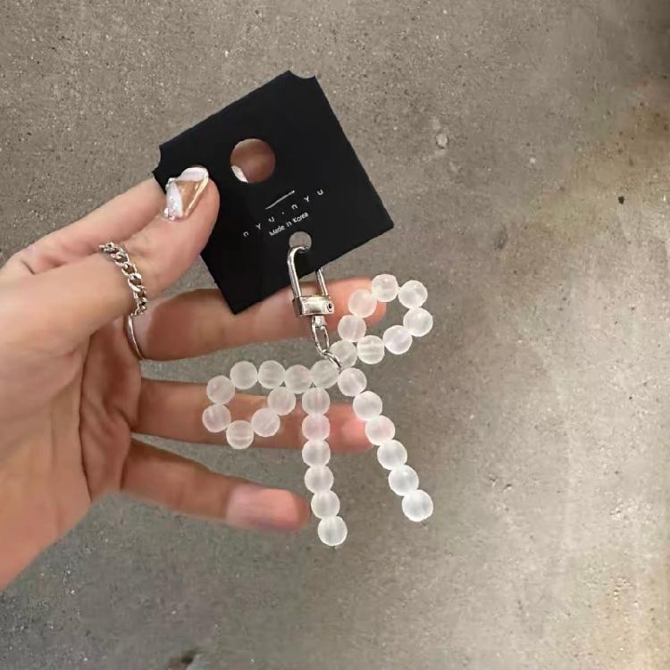 Elegant Beaded Keychain Pendants with Bowknot Fashionable Keyring DIY Decoration