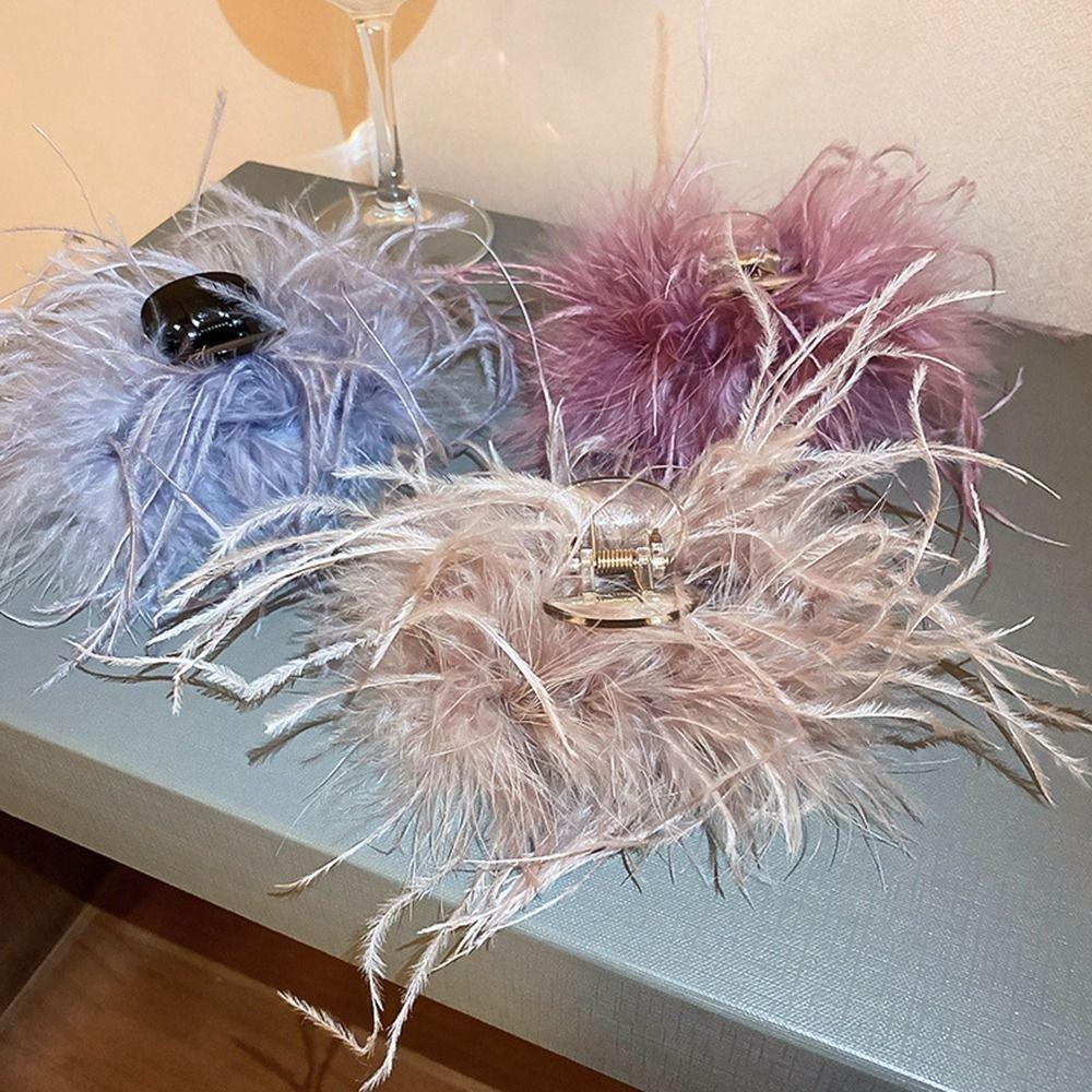 For Girls Fluffy Plush Women Hair Clips Korean Hair Accessories Feather Hair Claw Feather Hairpins