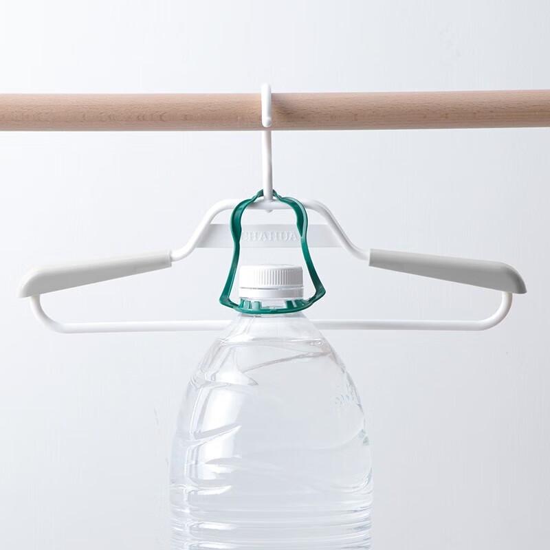 Chahua Retractable Wide Shoulder Hangers