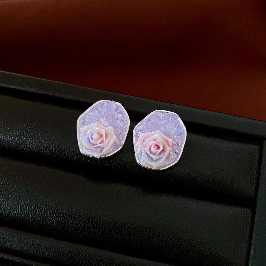 Vintage Retro Silver Needle Earrings - Elegant, Versatile High-End Court Style Studs.