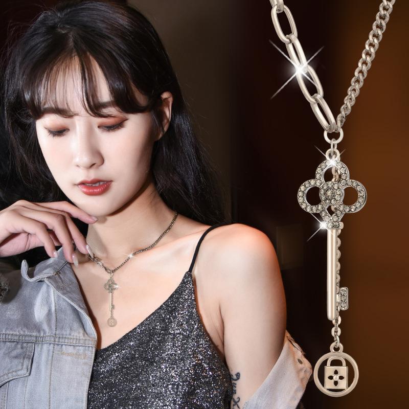 Korean Fashion Unique Key Necklace For Women With Timeless Design And Finish Luxurious