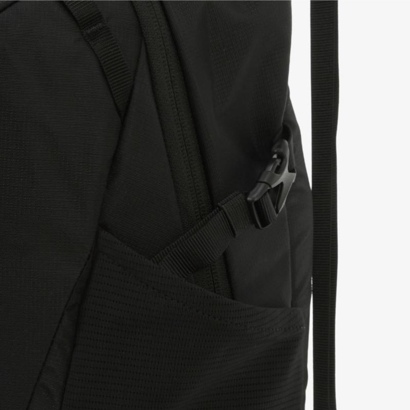 The North Face Stream 12 Nm2sr61a Blk