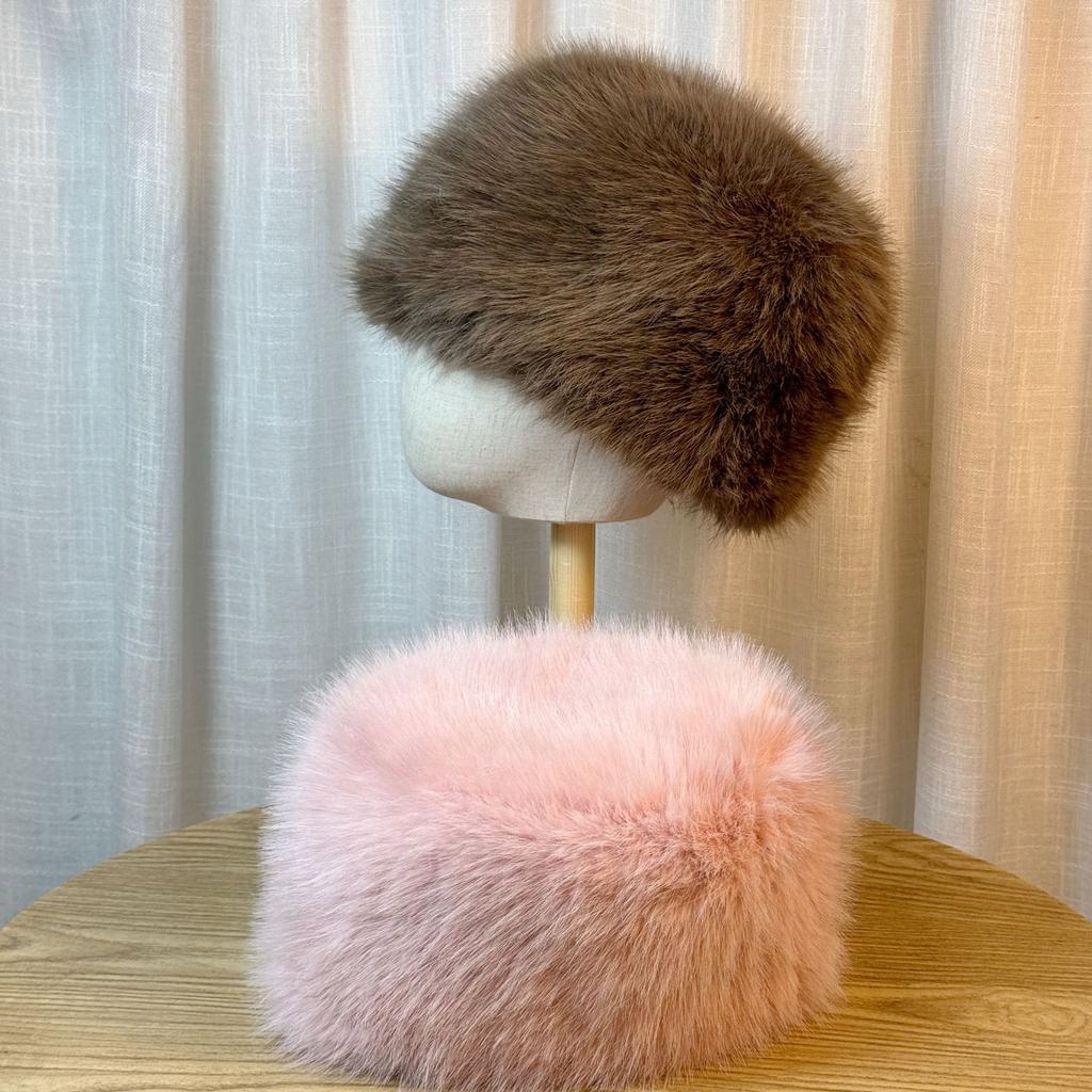 New Flat top Plush Bucket Hat for Women Cross Neck Gaiter Set Fashionable Cold Proof Warm Hat Autumn and Winter