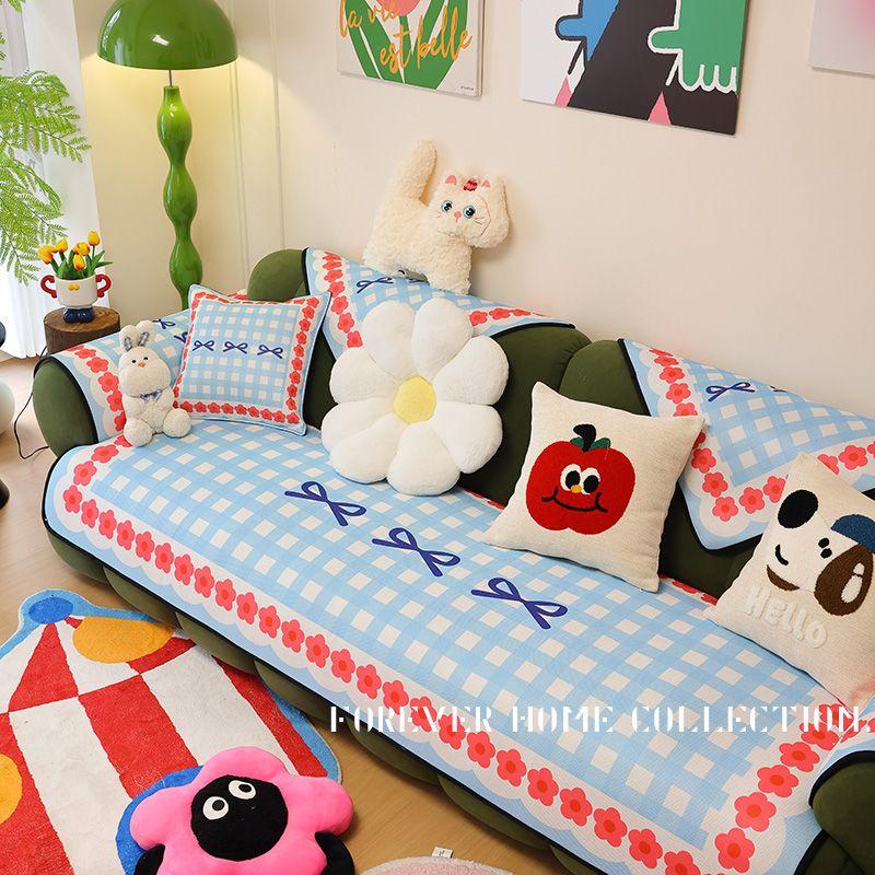 

Dopamine Pastoral Fabric Sofa Cushion 2025 New Arrival Four Seasons Non-Slip All Wrapped Simple Fresh Leather Sofa Cover Towel Blue Guru Sweetheart [Summer Ice Silk]] 70 * 70cm