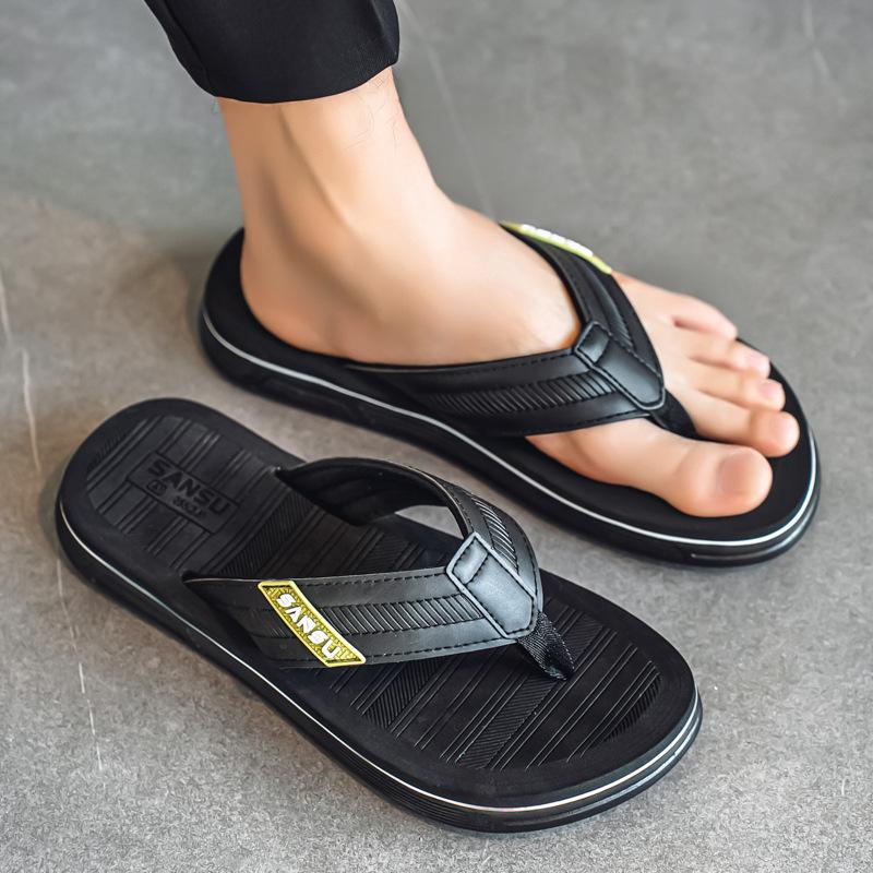 Flip-flops men's summer wear new non-slip pinch slippers men's trend outdoor beach shoes cool slippers