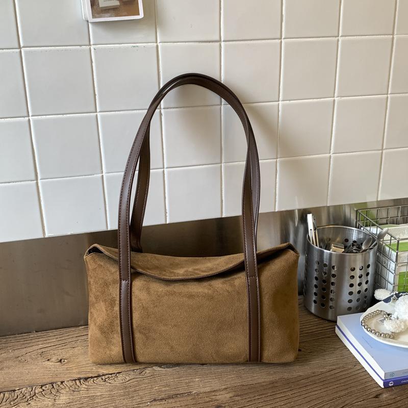 Autumn and winter retro niche suede bag women's 2025 new commuter versatile shoulder underarm bag tote bag