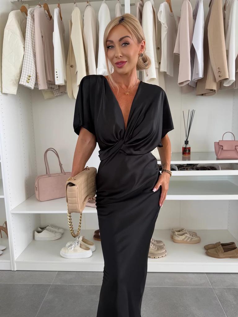 European and American spring and summer new satin twisted chest bat sleeve dress INS loose vacation dress women