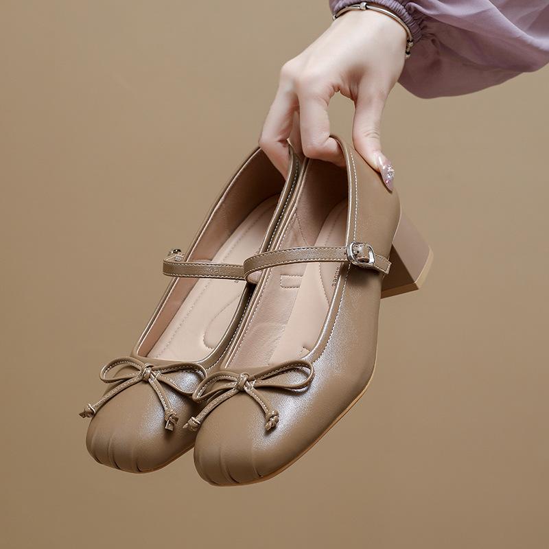 French Evening Breeze Single Shoes Women's 2025 Spring and Autumn New Black Soft Leather Skirt Mary Jane Women's Shoes Shallow Mouth Ballet Shoes