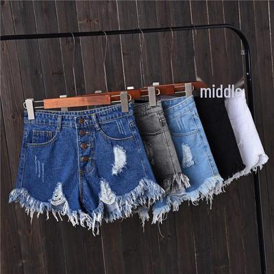 2023 Rauchgraue zerrissene Jeansshorts mit Knopf für Damen - Übergröße, schlankmachende Weitbein-Hotpants mit Rohkante