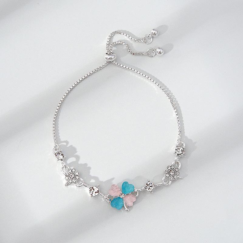 Lucky Four-Leaf Clover Adjustable Green Cat's Eye Bracelet for Women (Mori Style)