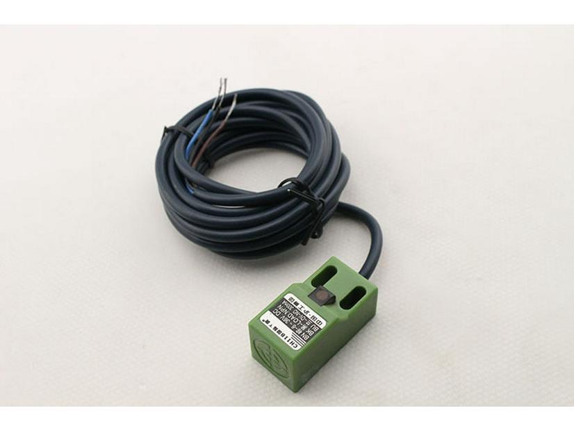 Huguang Q18-D5NKNHPKPHKHA5KA5H Inductive Square Metal Sensor