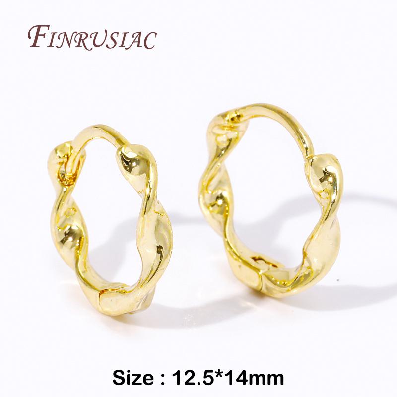 Женские серьги-кольца 18K позолоченные Круглые витые серьги Женские ювелирные аксессуары Маленькие кольца серьги 2 Pairs
