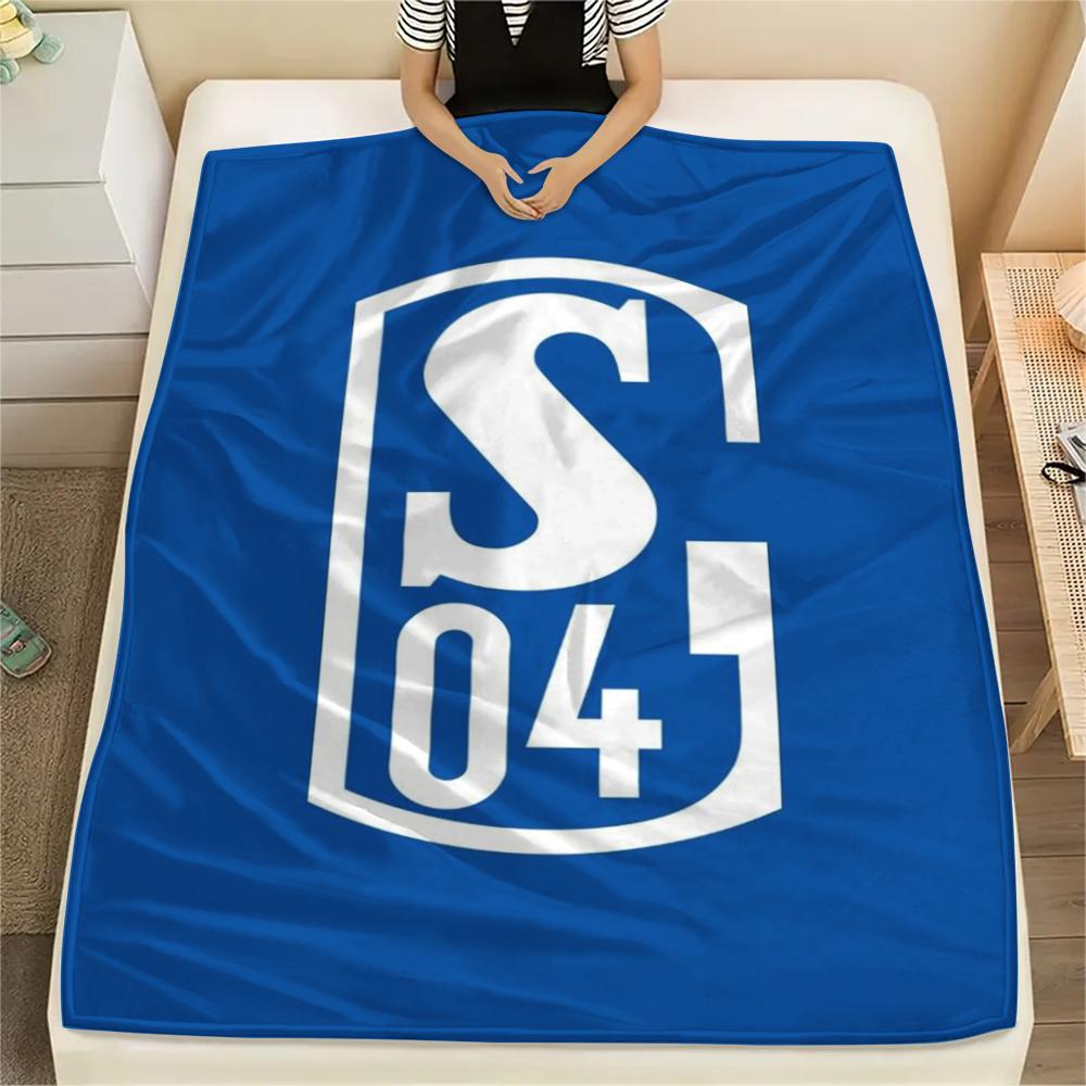 1PC Schalke 04 Print Flannel Blanket, High Quality Comfortable for All Seasons, Home Decor, Warmth and Comfort, Perfect for Christmas Gifts