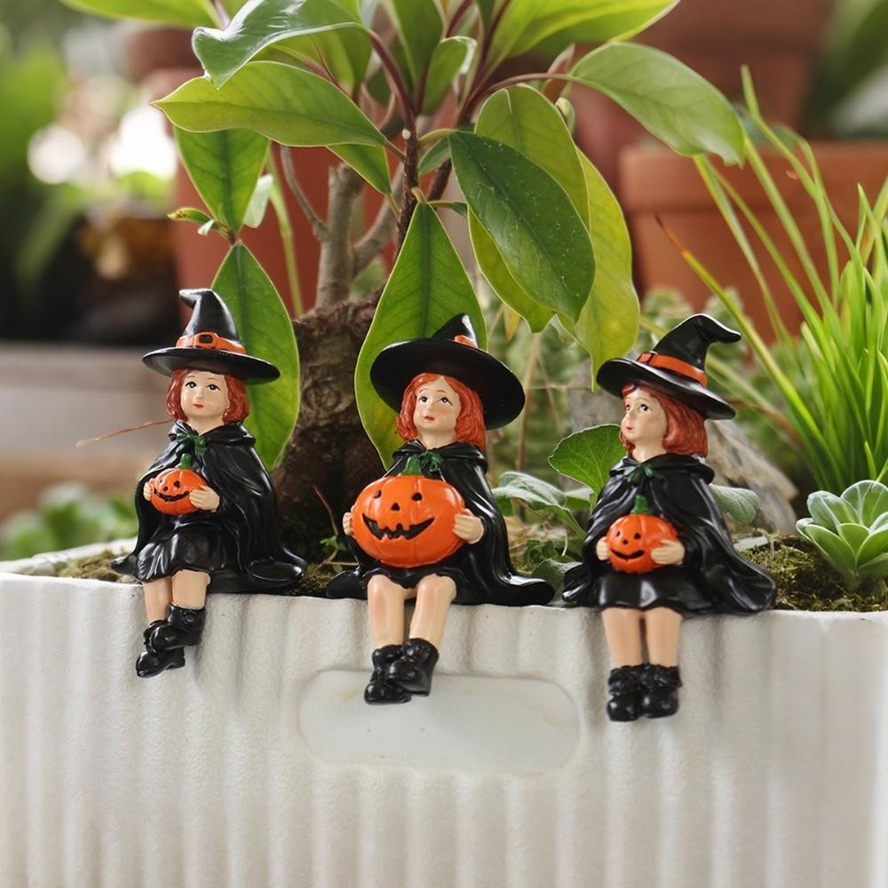 3pcs Handmade Witch Holding Pumpkin Statue Cute Witch Ornament Halloween Statue  Bookshelf